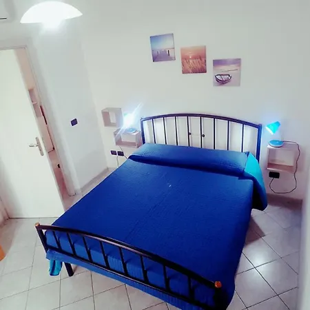 Nettuno E Tritone Apartament *